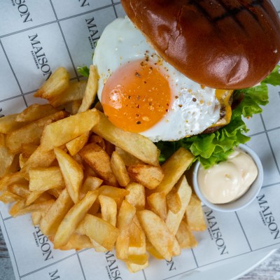 YODA BURGER YODA BURGER