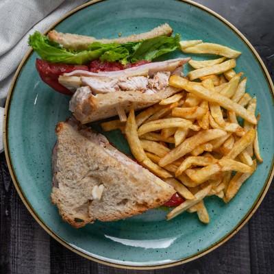 ΧΩΡΙΑΤΙΚΟ CLUB SANDWICH ΧΩΡΙΑΤΙΚΟ CLUB SANDWICH